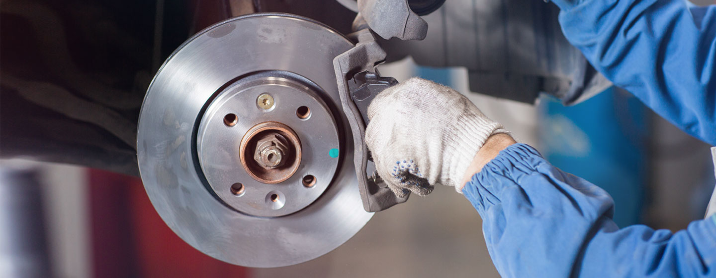 How can I tell if my car's brakes need replacing?