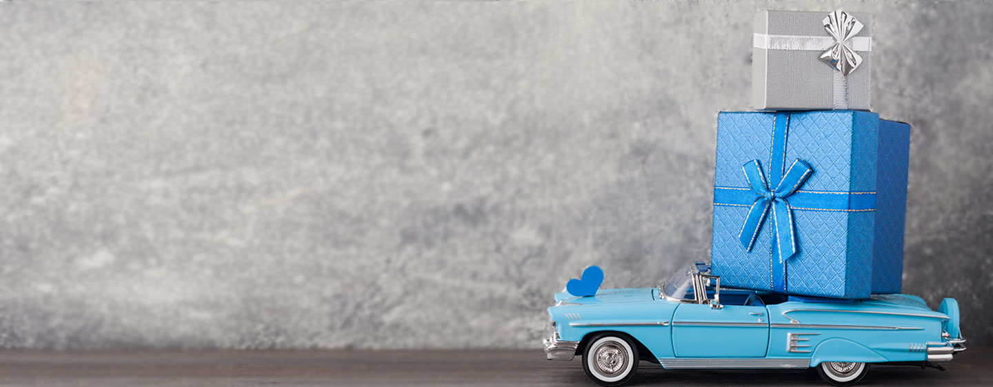 Our top 5 gift ideas for any car lover