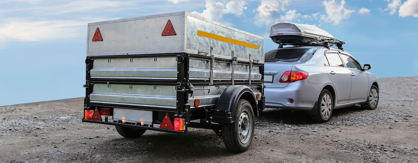 Safety tips for towing a trailer or caravan