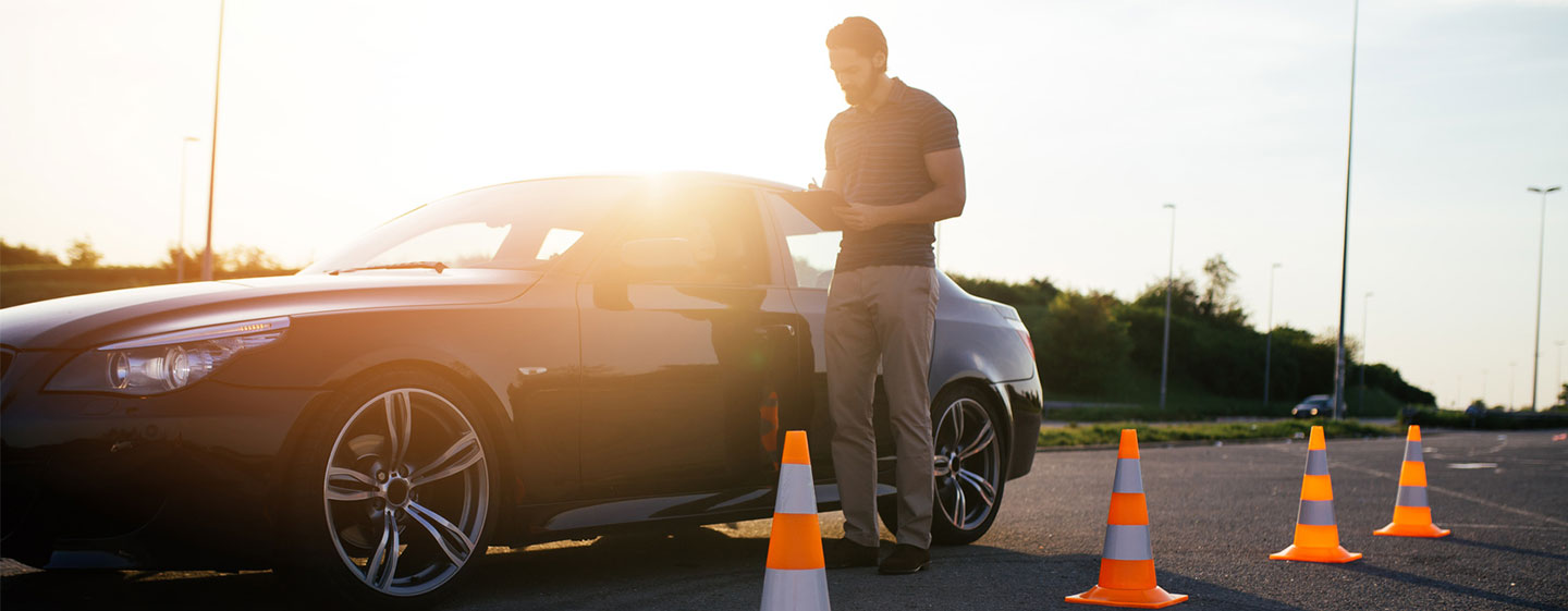 The benefits of an advanced driving course