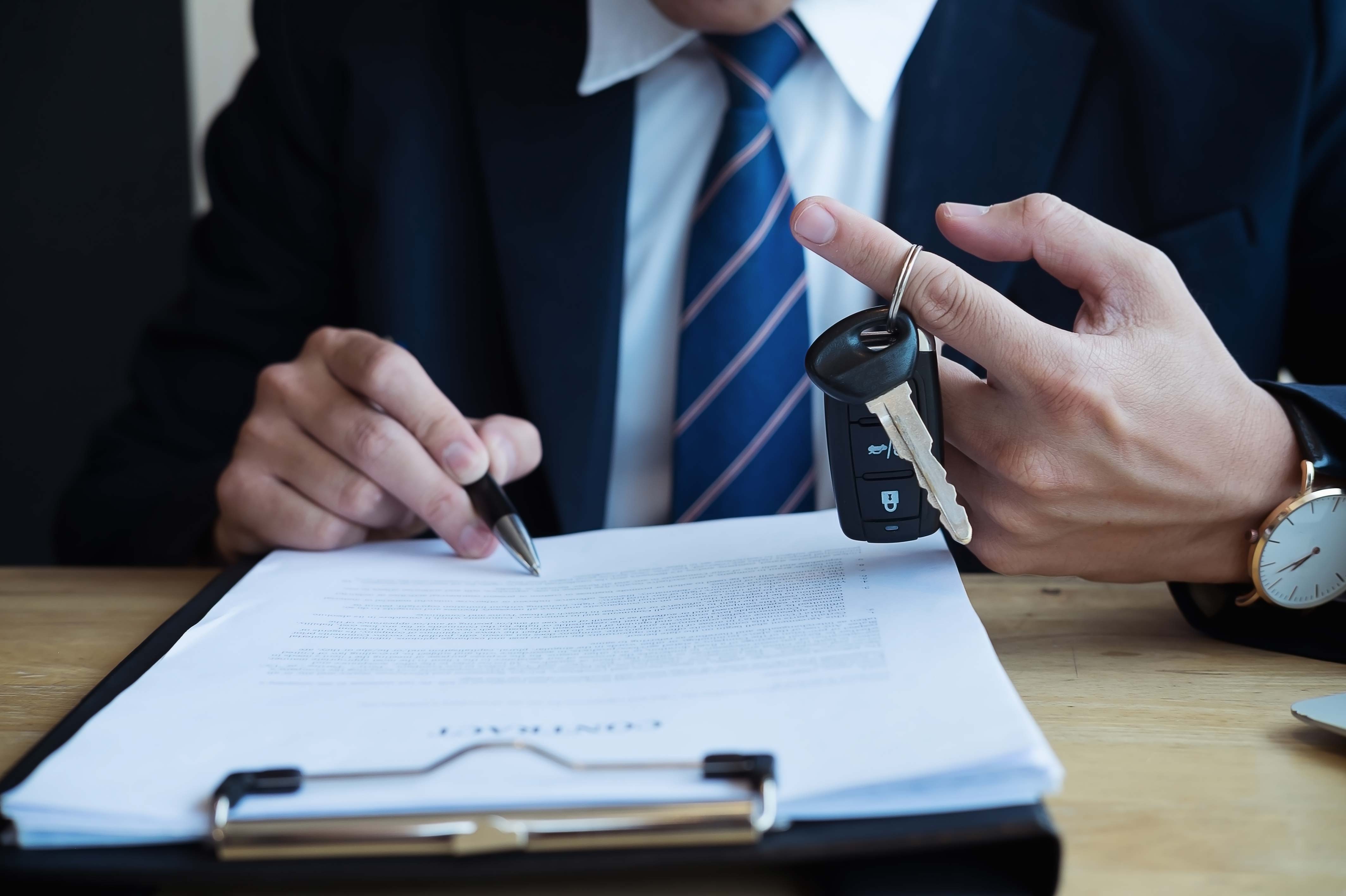 The pros and cons of leasing a car